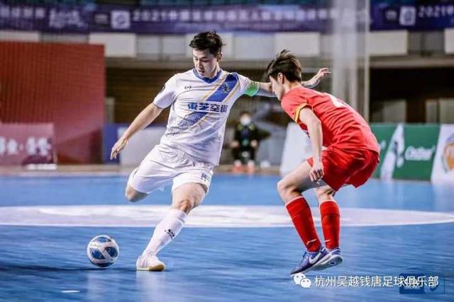 李晨洋5米86刷新撑竿跳高全国纪录，山东选手再创辉煌